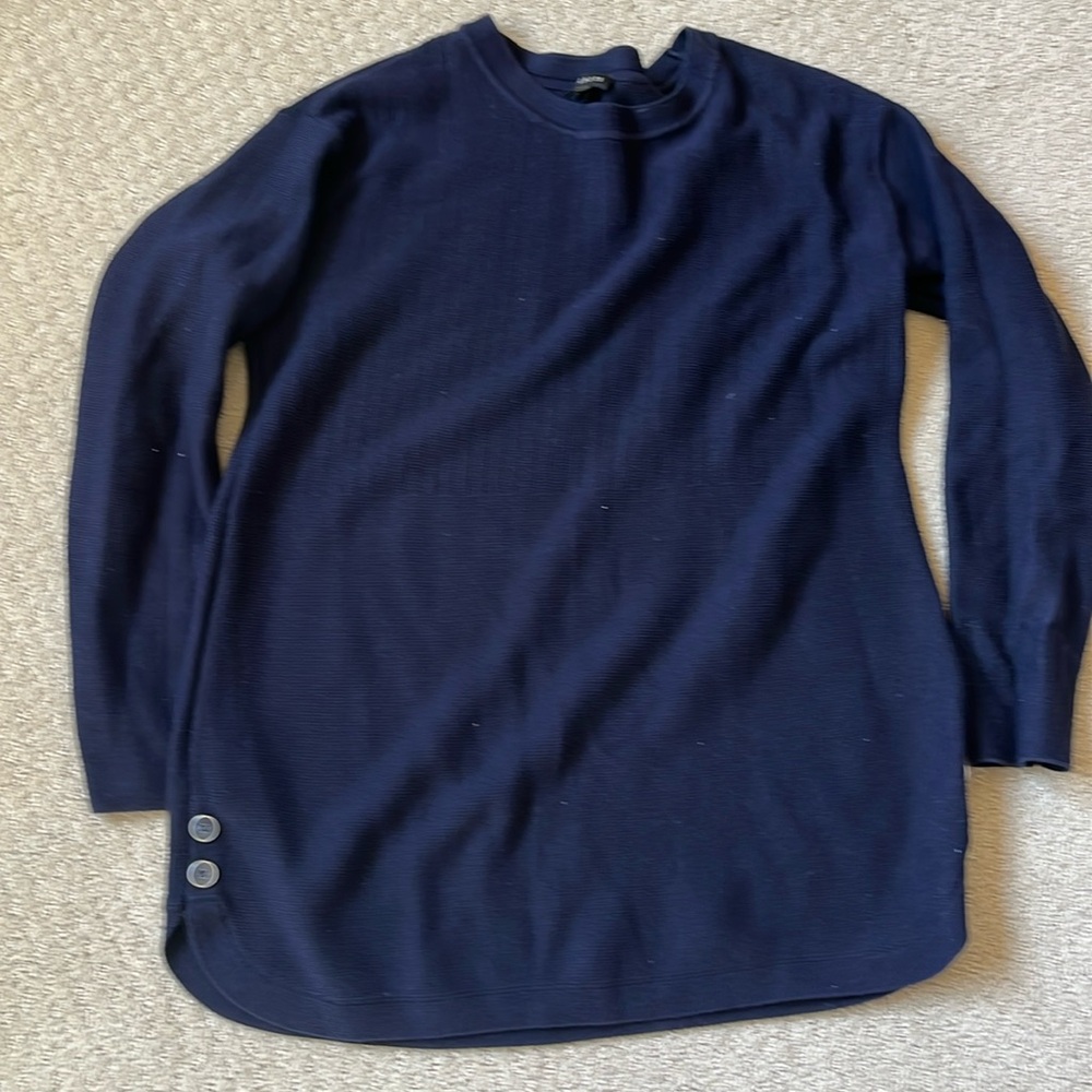 Talbots size small navy pull over sweater buttons on cuff crewneck